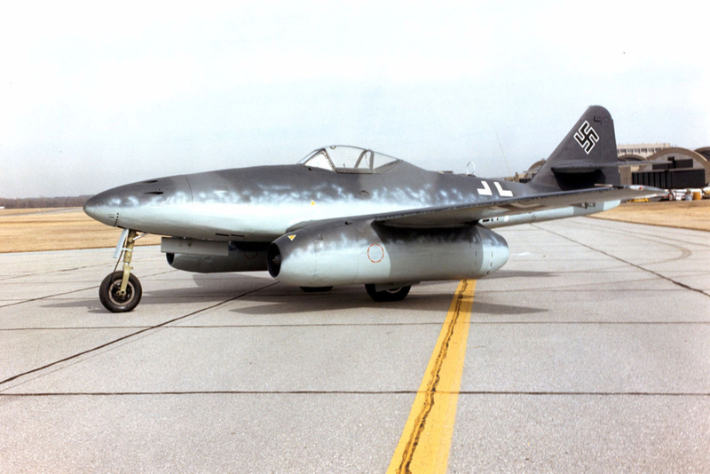Illustration for article titled Me-262: The First Jet Fighter To Make a Diffrence